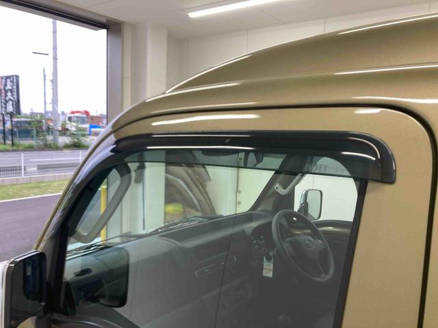 ハイゼットトラックジャンボスタンダード衝突被害軽減ブレーキ　横滑り防止装置　オートマチックハイビーム　アイドリングストップ　エアコン　エアバッグ　バイザー　マット　パートタイム４ＷＤ　５速ＭＴ車　オーディオ　荷台マット　ゲートプロテクター（岐阜県）の中古車