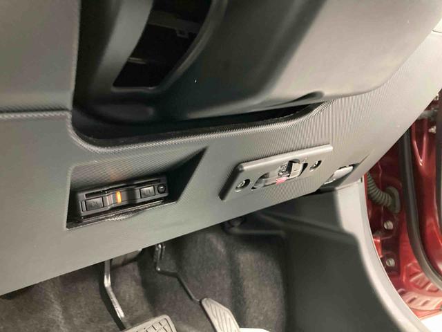 ロッキープレミアムＧ衝突被害軽減ブレーキ　横滑り防止装置　オートマチックハイビーム　アイドリングストップ　ステアリングスイッチ　オートライト　キーフリーシステム　オートエアコン　ナビ　パノラマカメラ　ドライブレコーダー（岐阜県）の中古車