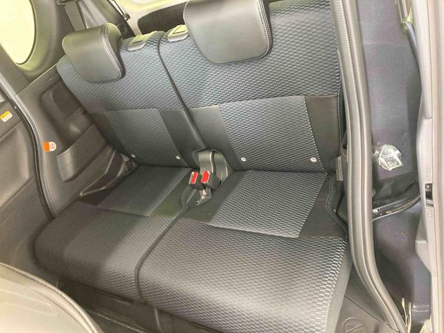 タントカスタムＸ衝突被害軽減ブレーキ　横滑り防止装置　オートマチックハイビーム　アイドリングストップ　ステアリングスイッチ　オートライト　キーフリーシステム　オートエアコン　両側電動スライドドア　バックカメラ　ＬＥＤ（岐阜県）の中古車