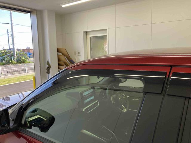 ロッキーＧ衝突被害軽減ブレーキ　横滑り防止装置　オートマチックハイビーム　アイドリングストップ　ステアリングスイッチ　オートライト　キーフリーシステム　オートエアコン　純正アルミホイール　バイザー　マット（岐阜県）の中古車