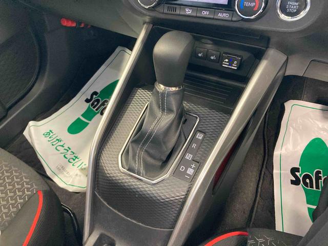 ロッキーＧ衝突被害軽減ブレーキ　横滑り防止装置　オートマチックハイビーム　アイドリングストップ　ステアリングスイッチ　オートライト　キーフリーシステム　オートエアコン　純正アルミホイール　バイザー　マット（岐阜県）の中古車