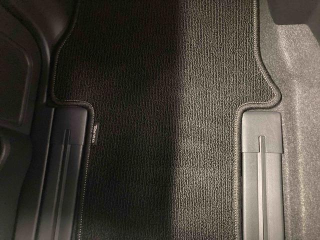 タントカスタムＲＳ衝突被害軽減ブレーキ　横滑り防止装置　オートマチックハイビーム　アイドリングストップ　ステアリングスイッチ　オートライト　キーフリーシステム　オートエアコン　両側電動スライドドア　純正アルミホイール（岐阜県）の中古車