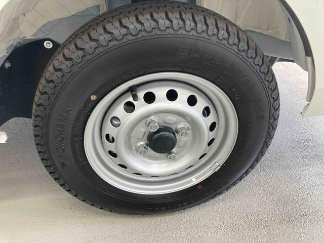 ハイゼットトラックスタンダード衝突被害軽減ブレーキ　横滑り防止装置　オートマチックハイビーム　アイドリングストップ　バイザー　マット　純正オーディオ　エアコン　エアバッグ　手動式ウィンドウ　パートタイム４ＷＤ　ゲートプロテクター（岐阜県）の中古車