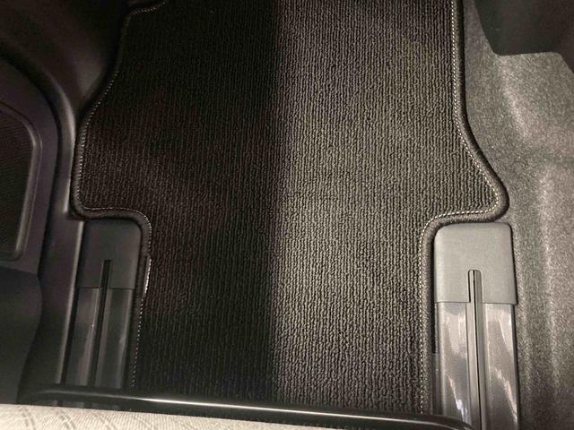 タントＸ衝突被害軽減ブレーキ　横滑り防止装置　オートマチックハイビーム　アイドリングストップ　左側電動スライドドア　ベンチシート　シートヒーター　純正ホイールキャップ　キーフリーシステム　オートエアコン（岐阜県）の中古車