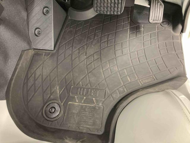 ハイゼットトラックスタンダード衝突被害軽減ブレーキ　横滑り防止装置　オートマチックハイビーム　アイドリングストップ　エアコン　エアバッグ　手動式ウィンドウ　バイザー　マット　パートタイム４ＷＤ　ＣＶＴ　純正オーディオ　オートライト（岐阜県）の中古車