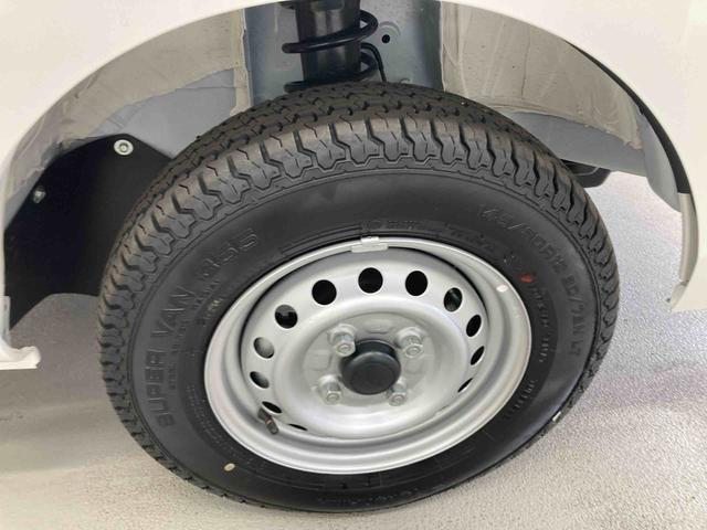 ハイゼットトラックスタンダード衝突被害軽減ブレーキ　横滑り防止装置　オートマチックハイビーム　アイドリングストップ　エアコン　エアバッグ　手動式ウィンドウ　バイザー　マット　パートタイム４ＷＤ　ＣＶＴ　純正オーディオ　オートライト（岐阜県）の中古車