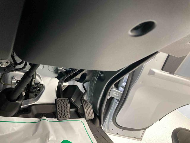 ハイゼットトラックスタンダード衝突被害軽減ブレーキ　横滑り防止装置　オートマチックハイビーム　エアコン　エアバッグ　オーディオ　手動ウィンドウ　バイザー　マット　スペアタイヤ　パートタイム４ＷＤ　オートライト　マニュアルレベリング（岐阜県）の中古車