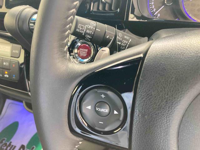 Ｎ−ＷＧＮカスタムＧ・ターボパッケージキーフリーシステム　オートエアコン　純正アルミホイール　バイザー　マット　バックカメラ　エアバッグ　ステアリングスイッチ　革巻きハンドル　シートヒーター　ベンチシート　電動格納式ドアミラー　ＥＴＣ（岐阜県）の中古車