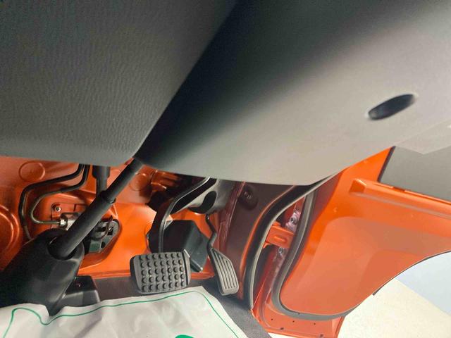 ハイゼットトラックジャンボエクストラ衝突被害軽減ブレーキ 横滑り防止装置 オートマチックハイビーム アイドリングストップ キーフリーシステム エアバッグ パワーウィンドウ パートタイム4WD CVT 電動格納式ドアミラー フロントメッキ(岐阜県)の中古車