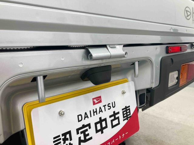 ハイゼットトラックスタンダード衝突被害軽減ブレーキ　横滑り防止装置　オートマチックハイビーム　アイドリングストップ　エアコン　エアバッグ　手動式ウィンドウ　荷台マット　マット　オートライト　スペアタイヤ　パートタイム４ＷＤ　ＣＶＴ（岐阜県）の中古車