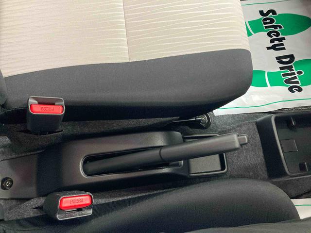 ミライースＬ　ＳＡIII衝突被害軽減ブレーキ　横滑り防止装置　オートマチックハイビーム　アイドリングストップ　キーレス　エアコン　エアバッグ　パワーウィンドウ　バイザー　マット　純正ホイールキャップ　ＣＶＴ　２ＷＤ（岐阜県）の中古車