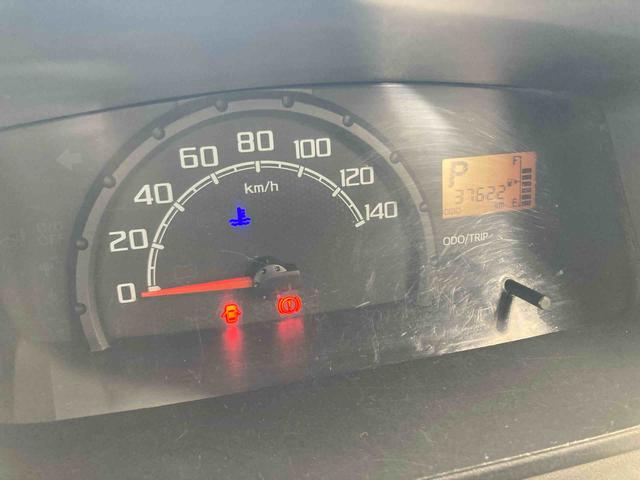 ハイゼットトラックスイチョクテールリフトエアコン　エアバッグ　手動式ウィンドウ　パートタイム４ＷＤ　ＡＴ　バイザー　マット　オーディオ　スペアタイヤ　マニュアルレベリング　走行距離３７，６２２キロ　サンバイザー（岐阜県）の中古車