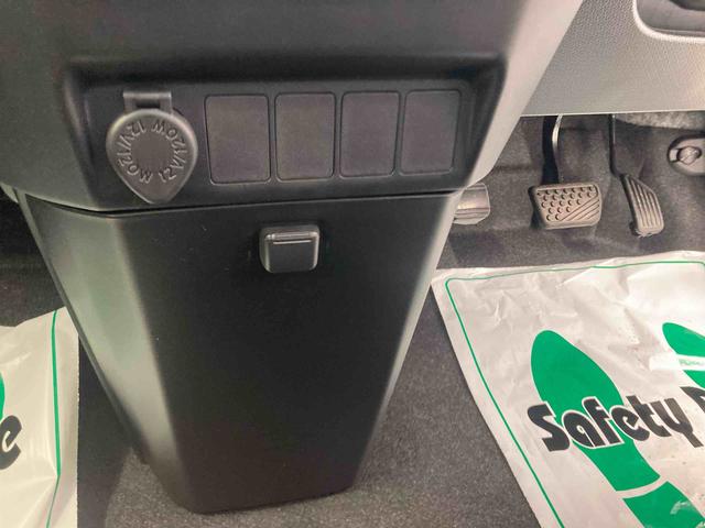 トールＧ衝突被害軽減ブレーキ　横滑り防止装置　オートマチックハイビーム　アイドリングストップ　ステアリングスイッチ　オートライト　キーフリーシステム　オートエアコン　両側電動スライドドア　純正ホイールキャップ（岐阜県）の中古車