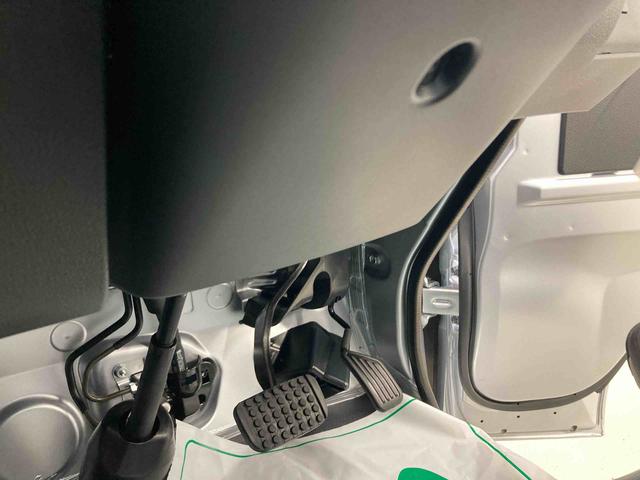ハイゼットトラックスタンダード衝突被害軽減ブレーキ　横滑り防止装置　オートマチックハイビーム　アイドリングストップ　エアコン　エアバッグ　手動式ウィンドウ　オートライト　スペアタイヤ　パートタイム４ＷＤ　ＣＶＴ　オーディオ（岐阜県）の中古車