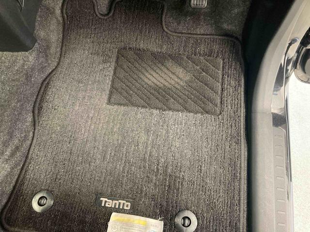 タントカスタムＸ　トップエディションＳＡII衝突被害軽減ブレーキ　横滑り防止装置　アイドリングストップ　ステアリングスイッチ　オートライト　キーフリーシステム　オートエアコン　ナビ　バックカメラ　純正アルミホイール　バイザー　ベンチシート（岐阜県）の中古車