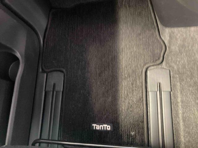 タントカスタムＸ　トップエディションＳＡII衝突被害軽減ブレーキ　横滑り防止装置　アイドリングストップ　ステアリングスイッチ　オートライト　キーフリーシステム　オートエアコン　ナビ　バックカメラ　純正アルミホイール　バイザー　ベンチシート（岐阜県）の中古車