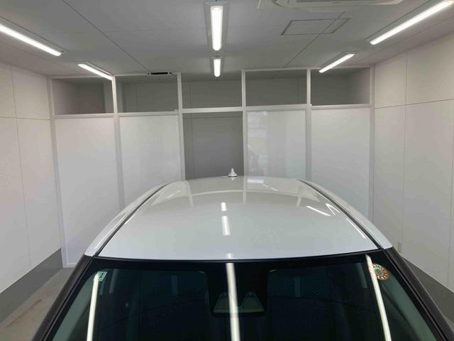 ロッキープレミアムG HEV衝突被害軽減ブレーキ 横滑り防止装置 オートマチックハイビーム キーフリーシステム オートエアコン 純正アルミホイール エアバッグ クルーズコントロール パノラマカメラ CVT シートヒーター LED(岐阜県)の中古車