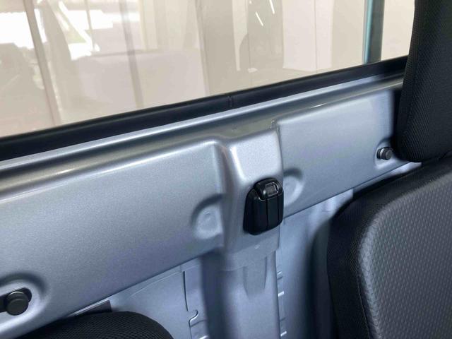 ハイゼットトラックスタンダード衝突被害軽減ブレーキ　横滑り防止装置　オートマチックハイビーム　アイドリングストップ　エアコン　エアバッグ　手動式ウィンドウ　オーディオ　パートタイム４ＷＤ　ＣＶＴ　スペアタイヤ　マニュアルレベリング（岐阜県）の中古車
