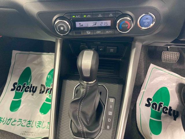 ロッキープレミアムG HEV衝突被害軽減ブレーキ 横滑り防止装置 オートマチックハイビーム ステアリングスイッチ オートライト キーフリーシステム オートエアコン 純正アルミホイール パノラマカメラ 電動格納式ドアミラー LED(岐阜県)の中古車