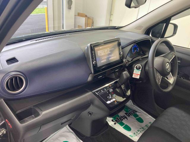 デイズハイウェイスター Xキーフリーシステム オートエアコン 純正アルミホイール ベンチシート ナビ パノラマカメラ エアバッグ 電動格納式ドアミラー 2WD バイザー マット 走行距離73,364キロ 衝突被害軽減ブレーキ(岐阜県)の中古車
