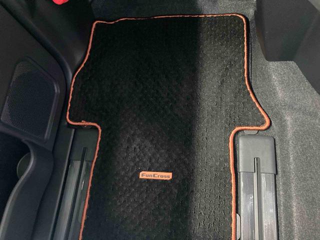 タントファンクロスリミテッド衝突被害軽減ブレーキ 横滑り防止装置 オートマチックハイビーム アイドリングストップ ステアリングスイッチ オートライト キーフリーシステム オートエアコン 両側電動スライドドア 純正アルミホイール(岐阜県)の中古車