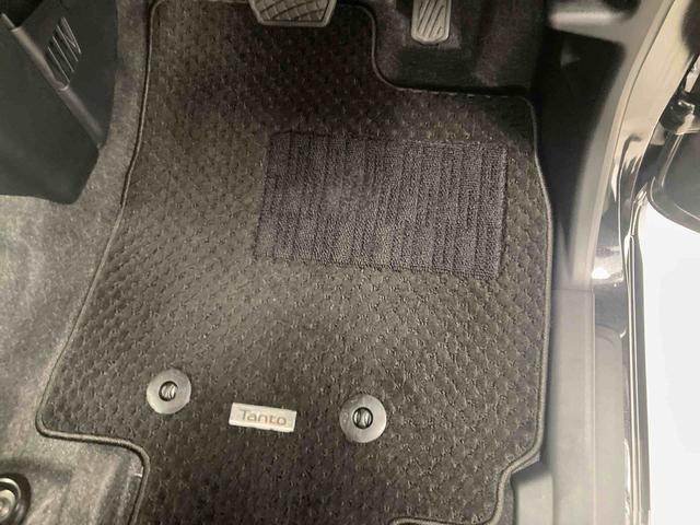 タントカスタムＲＳリミテッド衝突被害軽減ブレーキ　横滑り防止装置　オートマチックハイビーム　アイドリングストップ　ステアリングスイッチ　オートライト　キーフリーシステム　オートエアコン　両側電動スライドドア　純正アルミホイール（岐阜県）の中古車