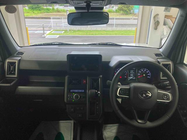 タフトＧターボ　クロムベンチャー衝突被害軽減ブレーキ　横滑り防止装置　オートマチックハイビーム　アイドリングストップ　ステアリングスイッチ　オートライト　キーフリーシステム　オートエアコン　アルミホイール　サンルーフ　ルーフレール（岐阜県）の中古車