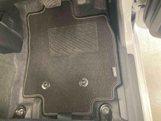 タントカスタムRSリミテッド衝突被害軽減ブレーキ 横滑り防止装置 オートマチックハイビーム アイドリングストップ ステアリングスイッチ オートライト キーフリーシステム オートエアコン 両側電動スライドドア 純正アルミホイール(岐阜県)の中古車