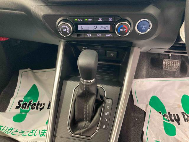 ロッキーＸ　ＨＥＶ衝突被害軽減ブレーキ　横滑り防止装置　オートマチックハイビーム　キーフリーシステム　オートエアコン　純正アルミホイール　ステアリングスイッチ　バックカメラ　オートライト　エアバッグ　ＣＶＴ　ＬＥＤ（岐阜県）の中古車
