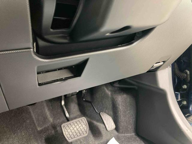 ロッキーＸ　ＨＥＶ衝突被害軽減ブレーキ　横滑り防止装置　オートマチックハイビーム　キーフリーシステム　オートエアコン　純正アルミホイール　ステアリングスイッチ　バックカメラ　オートライト　エアバッグ　ＣＶＴ　ＬＥＤ（岐阜県）の中古車