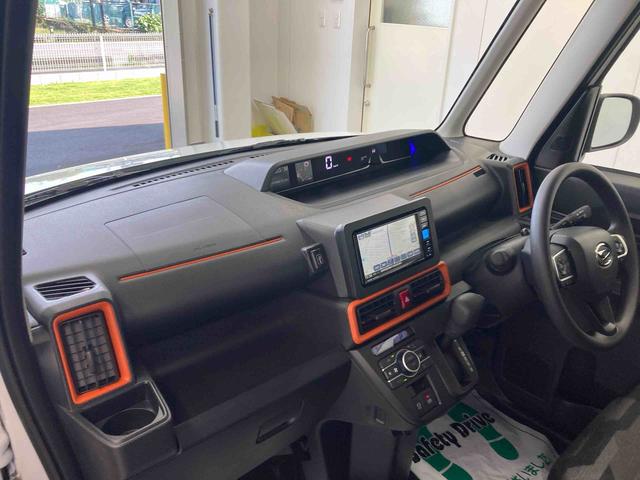タントファンクロスリミテッド衝突被害軽減ブレーキ　横滑り防止装置　オートマチックハイビーム　アイドリングストップ　ステアリングスイッチ　オートライト　キーフリーシステム　オートエアコン　両側電動スライドドア　純正アルミホイール（岐阜県）の中古車