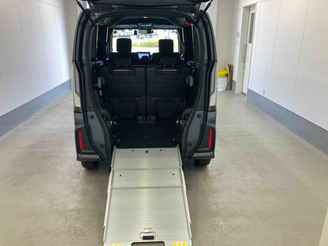 N−BOXカスタムスロープ衝突被害軽減ブレーキ 横滑り防止装置 オートライト 両側電動スライドドア ステアリングスイッチ バイザー マット アルミホイール ベンチシート ナビ バックカメラ ベンチシート キーフリーシステム(岐阜県)の中古車