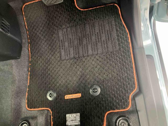 タントファンクロスターボリミテッド衝突被害軽減ブレーキ 横滑り防止装置 オートマチックハイビーム アイドリングストップ ステアリングスイッチ オートライト キーフリーシステム オートエアコン 両側電動スライドドア 純正アルミホイール(岐阜県)の中古車