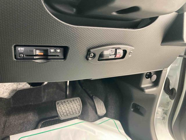 タントファンクロスターボリミテッド衝突被害軽減ブレーキ　横滑り防止装置　オートマチックハイビーム　アイドリングストップ　ステアリングスイッチ　オートライト　キーフリーシステム　オートエアコン　両側電動スライドドア　純正アルミホイール（岐阜県）の中古車
