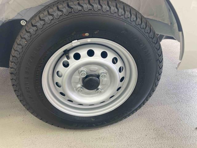 ハイゼットトラックスタンダード衝突被害軽減ブレーキ　横滑り防止装置　オートマチックハイビーム　アイドリングストップ　エアコン　エアバッグ　手動式ウィンドウ　バイザー　マット　オーディオ　パートタイム４ＷＤ　ＣＶＴ　オートライト（岐阜県）の中古車