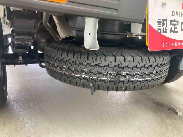 ハイゼットトラックスタンダード衝突被害軽減ブレーキ　横滑り防止装置　オートマチックハイビーム　アイドリングストップ　ＭＴ　パートタイム４ＷＤ　バイザー　マット　オーディオ　エアバッグ　手動式ウィンドウ　オートライト　ＡＢＳ（岐阜県）の中古車