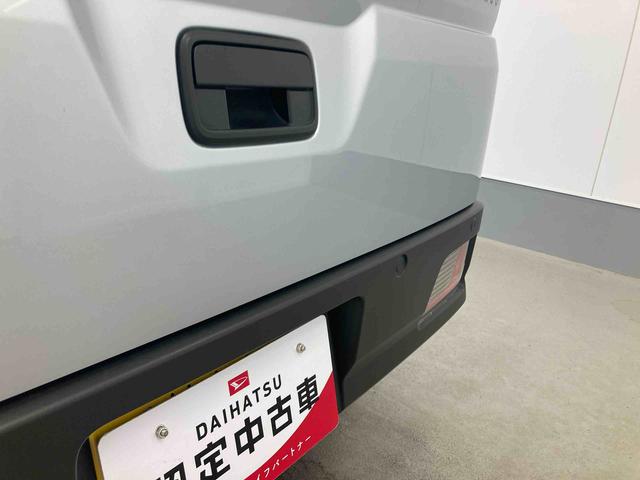 ハイゼットカーゴDX衝突被害軽減ブレーキ 横滑り防止装置 オートマチックハイビーム アイドリングストップ キーレス エアコン エアバッグ パワーウィンドウ オートライト オーディオ パートタイム4WD CVT ABS(岐阜県)の中古車