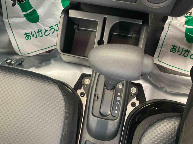 ハイゼットトラックスタンダード衝突被害軽減ブレーキ 横滑り防止装置 オートマチックハイビーム アイドリングストップ エアコン エアバッグ 手動式ウィンドウ オーディオ オートライト パートタイム4WD CVT ABS スペアタイヤ(岐阜県)の中古車