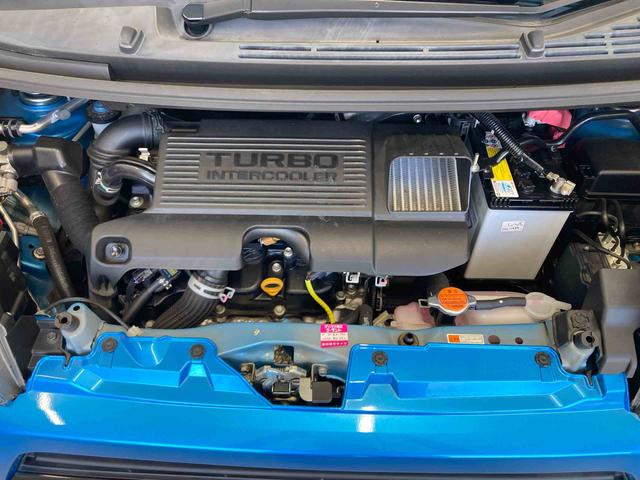 ムーヴカスタム　ＲＳ　ハイパーリミテッドＳＡIII衝突被害軽減ブレーキ　横滑り防止装置　オートマチックハイビーム　アイドリングストップ　ステアリングスイッチ　オートライト　キーフリーシステム　オートエアコン　バイザー　マット　ナビ　パノラマカメラ（岐阜県）の中古車