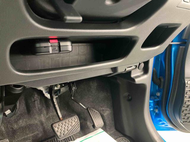 ムーヴカスタム　ＲＳ　ハイパーリミテッドＳＡIII衝突被害軽減ブレーキ　横滑り防止装置　オートマチックハイビーム　アイドリングストップ　ステアリングスイッチ　オートライト　キーフリーシステム　オートエアコン　バイザー　マット　ナビ　パノラマカメラ（岐阜県）の中古車