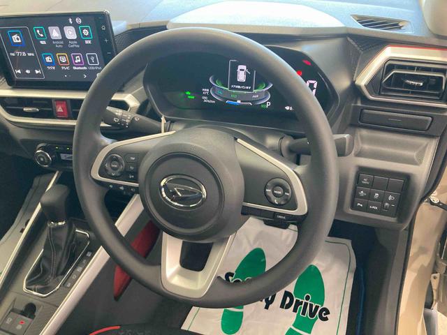 ロッキーＸ　ＨＥＶ衝突被害軽減ブレーキ　横滑り防止装置　オートマチックハイビーム　ステアリングスイッチ　オートライト　キーフリーシステム　オートエアコン　純正アルミホイール　バイザー　マット　パノラマカメラ　ＣＶＴ（岐阜県）の中古車