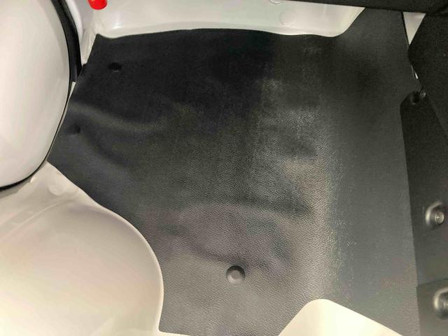 ハイゼットトラックスタンダード衝突被害軽減ブレーキ　横滑り防止装置　オートマチックハイビーム　アイドリングストップ　エアコン　エアバッグ　手動式ウィンドウ　５速ＭＴ　パートタイム４ＷＤ　ＡＢＳ　走行距離４キロ　オーディオ（岐阜県）の中古車
