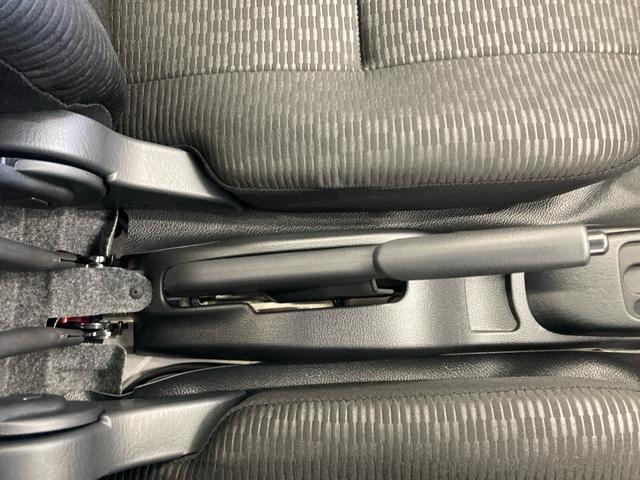 ハイゼットトラックジャンボエクストラ衝突被害軽減ブレーキ　横滑り防止装置　オートマチックハイビーム　アイドリングストップ　キーフリーシステム　エアコン　エアバッグ　パワーウィンドウ　電動格納式ドアミラー　オートライト　パートタイム４ＷＤ（岐阜県）の中古車