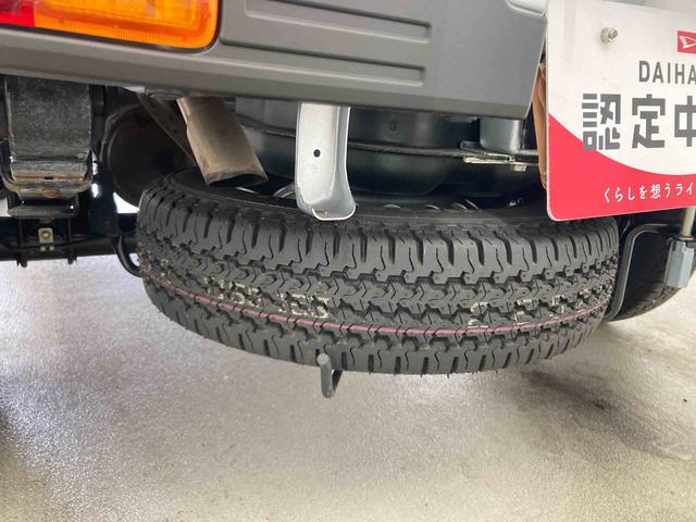 ハイゼットトラックスタンダード衝突被害軽減ブレーキ　横滑り防止装置　オートマチックハイビーム　アイドリングストップ　オートライト　エアコン　エアバッグ　手動式ウィンドウ　バイザー　マット　オーディオ　パートタイム４ＷＤ　ＣＶＴ（岐阜県）の中古車