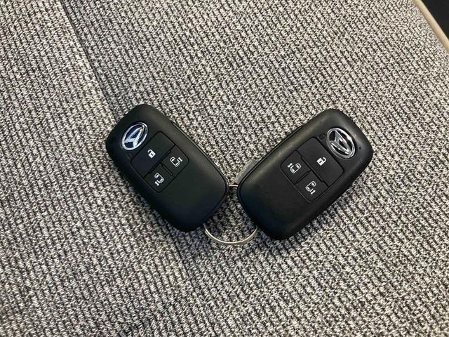 ムーヴキャンバスストライプスＧ衝突被害軽減ブレーキ　横滑り防止装置　オートマチックハイビーム　アイドリングストップ　ステアリングスイッチ　オートライト　キーフリーシステム　オートエアコン　両側電動スライドドア　純正ホイールキャップ（岐阜県）の中古車