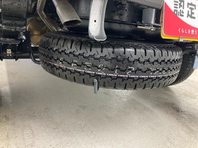 ハイゼットトラックスタンダード衝突被害軽減ブレーキ 横滑り防止装置 オートマチックハイビーム アイドリングストップ エアコン エアバッグ 手動式ウィンドウ パートタイム4WD MT ABS オートライト 走行距離5キロ(岐阜県)の中古車