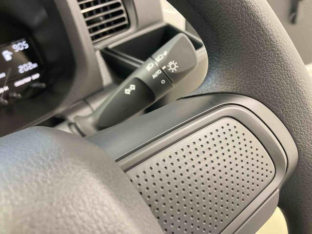 ハイゼットトラックスタンダード衝突被害軽減ブレーキ 横滑り防止装置 オートマチックハイビーム アイドリングストップ マット エアコン エアバッグ 手動式ウィンドウ オートライト ABS CVT パートタイム4WD オーディオ(岐阜県)の中古車