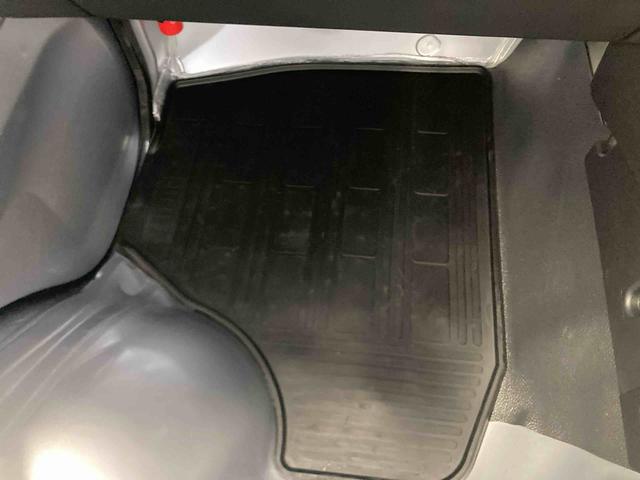 ハイゼットトラックスタンダード衝突被害軽減ブレーキ 横滑り防止装置 オートマチックハイビーム アイドリングストップ オートライト エアコン エアバッグ 手動式ウィンドウ マット スペアタイヤ パートタイム4WD CVT ABS(岐阜県)の中古車