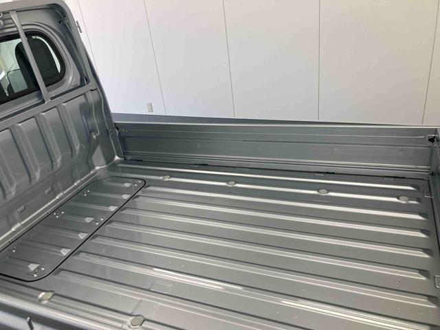 ハイゼットトラックスタンダード衝突被害軽減ブレーキ 横滑り防止装置 オートマチックハイビーム アイドリングストップ エアコン エアバッグ 手動式ウィンドウ オートライト パートタイム4WD CVT マット スペアタイヤ ABS(岐阜県)の中古車