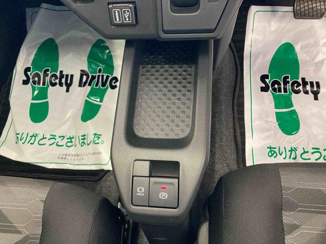 タフトX衝突被害軽減ブレーキ 横滑り防止装置 オートマチックハイビーム アイドリングストップ ステアリングスイッチ オートライト キーフリーシステム オートエアコン バイザー マット ナビ パノラマカメラ(岐阜県)の中古車